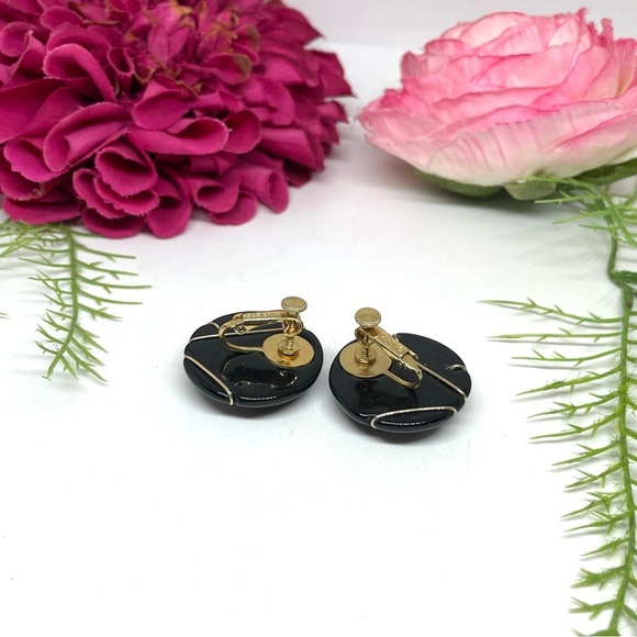 VINTAGE⚜️RARE NAPIER Black & Gold Abstract Clip Earrings - Picture 5 of 9